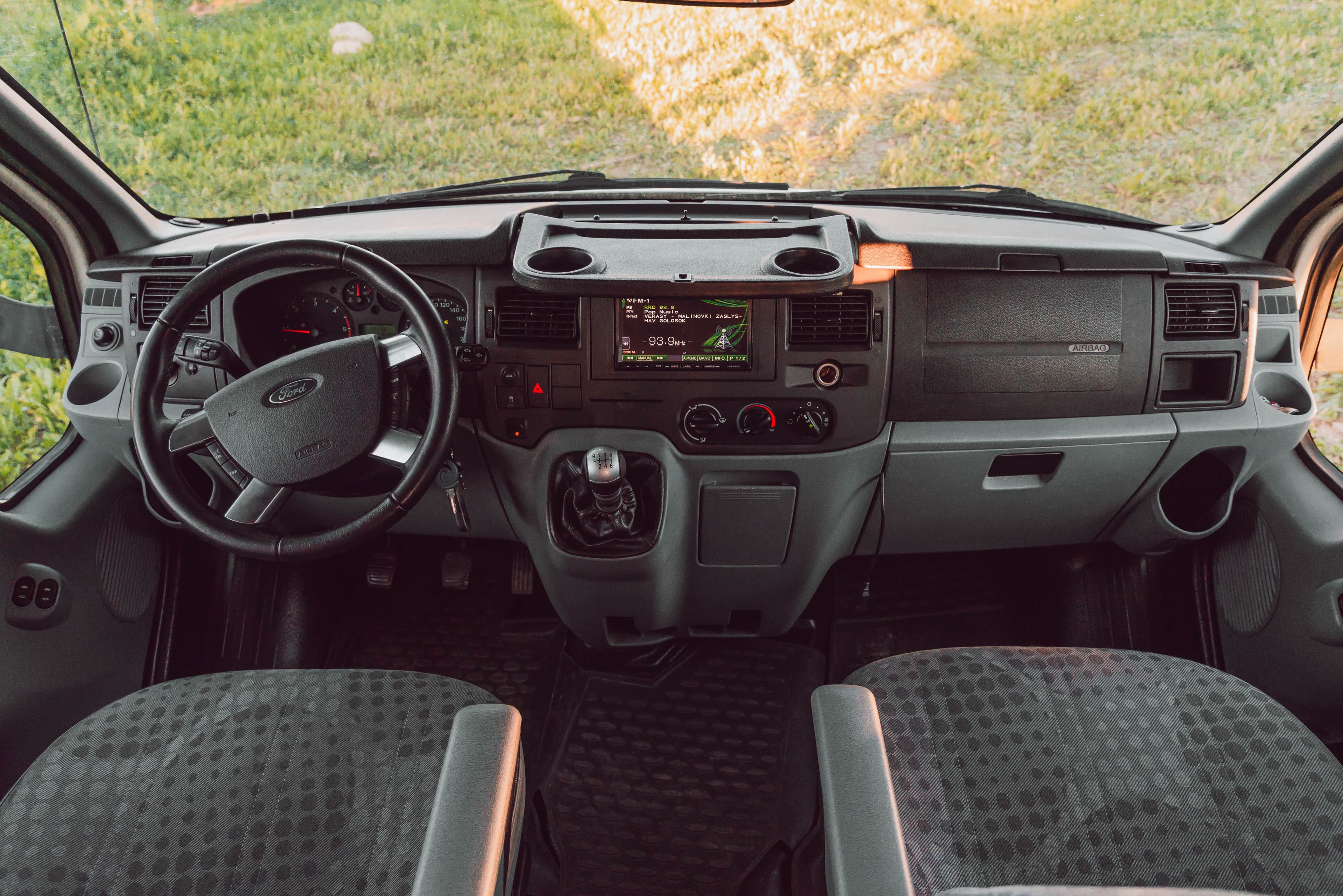 Автодом на базе Ford Transit 350 — фото 5
