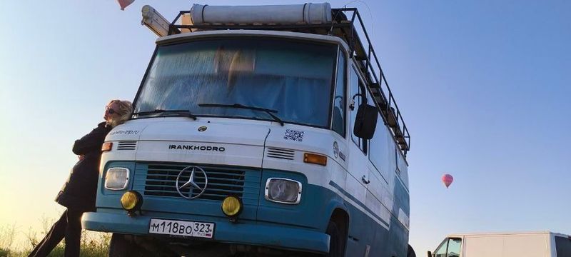 Mercedes-Benz T2