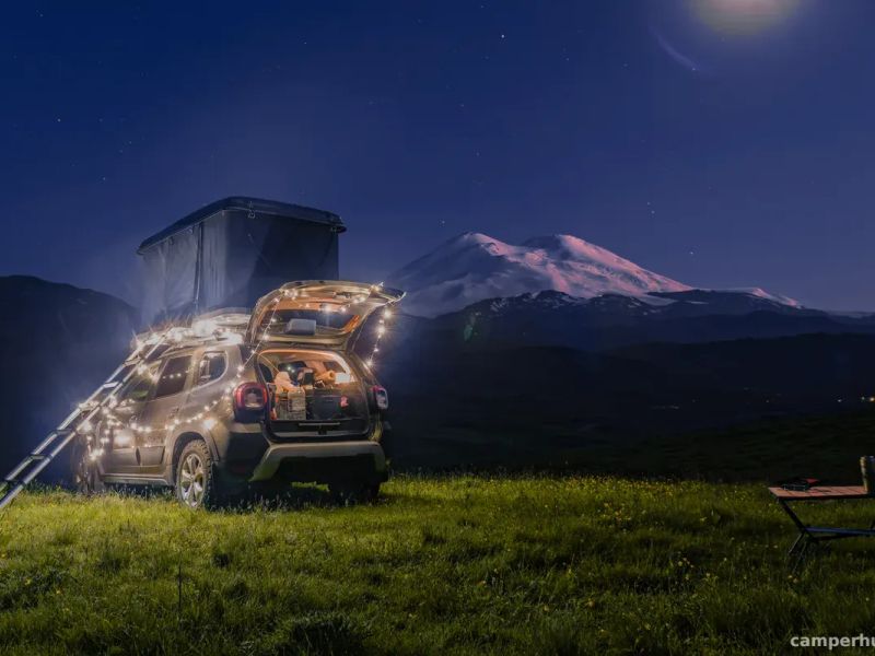 Renault Duster 44 с палаткой на крыше — аренда